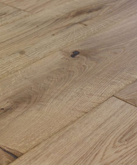 Parquet Rovere Naturale Piallato con spaccature