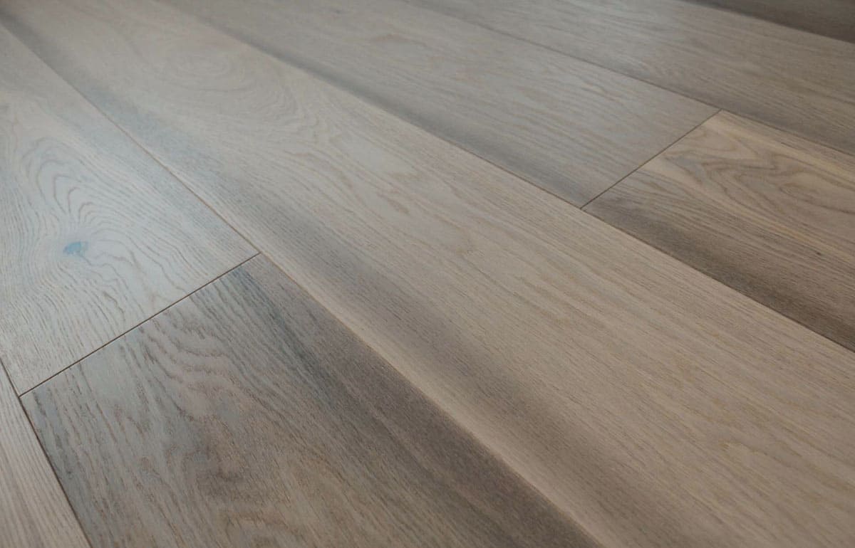 Prefinished Grey Antique Oak Flooring Wide Plank 15mm Antique Grey Oak Flooring