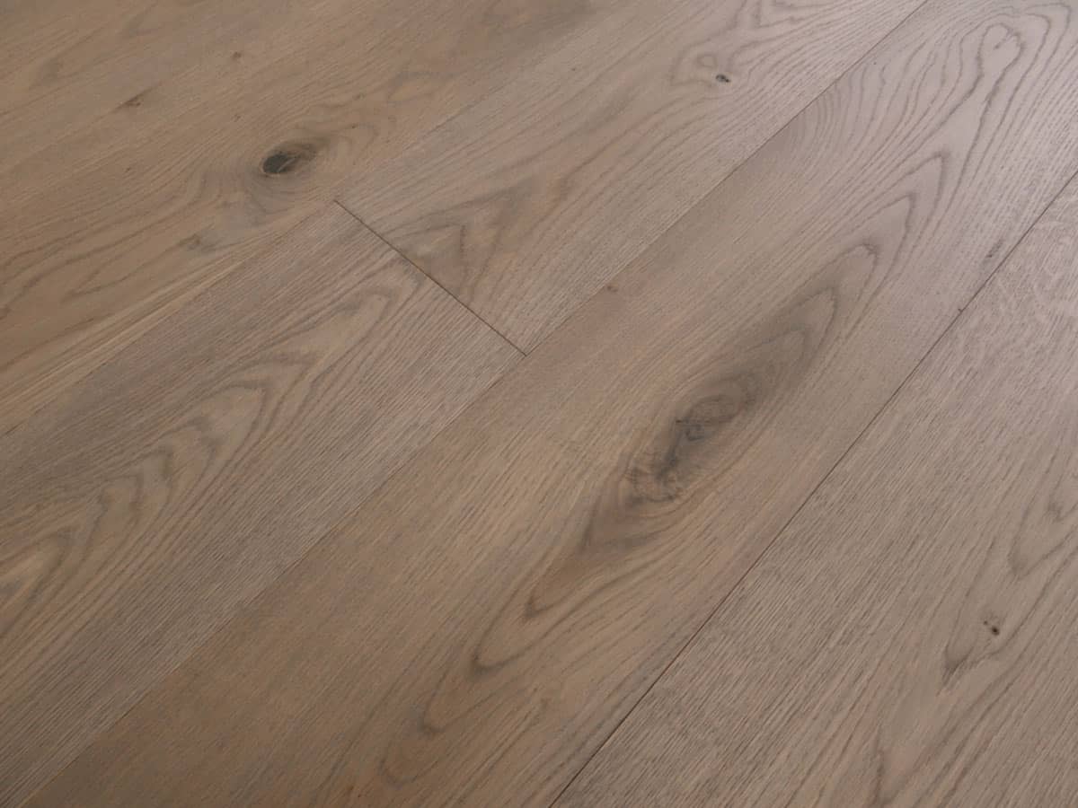 Dove Grey Oak Flooring wide plank, with or without nodes