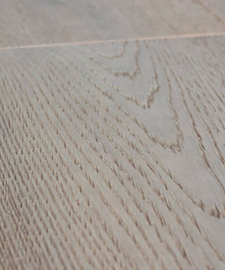 parquet rovere grigio argento maxiplancia linea artigianale rustico con spaccature 04