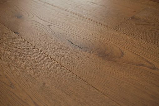 parquet rovere louisiana con nodi plancia 09
