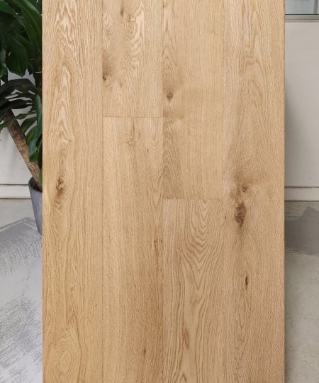 parquet rovere naturale con nodi plancia 28