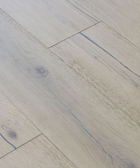 parquet rovere sbiancato ghiaccio maxiplancia linea artigianale rustico con spaccature 01