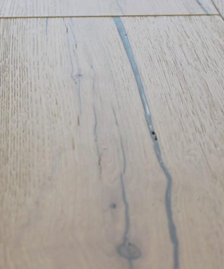 parquet rovere sbiancato ghiaccio maxiplancia linea artigianale rustico con spaccature 03