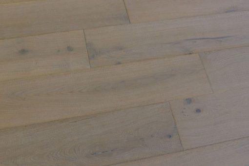 parquet rovere sbiancato neve maxiplancia linea artigianale collezione invecchiata 01