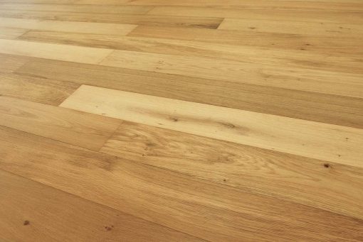 Parquet de roble natural cepillado 03