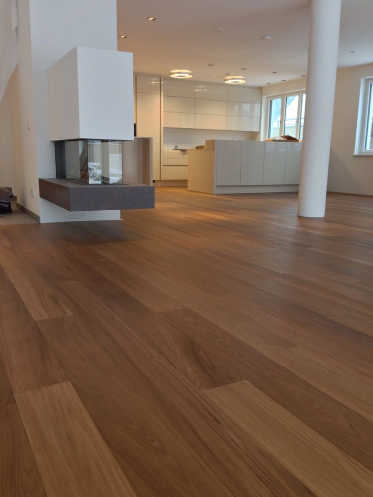 Parquet in Teak resistente al fuoco